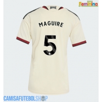 Camisa de time de futebol Manchester United Harry Maguire #5 Replicas 3º Equipamento Feminina 2026-27 Manga Curta